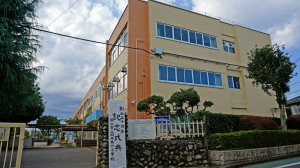 創立50周年を迎えた市立第六小学校。