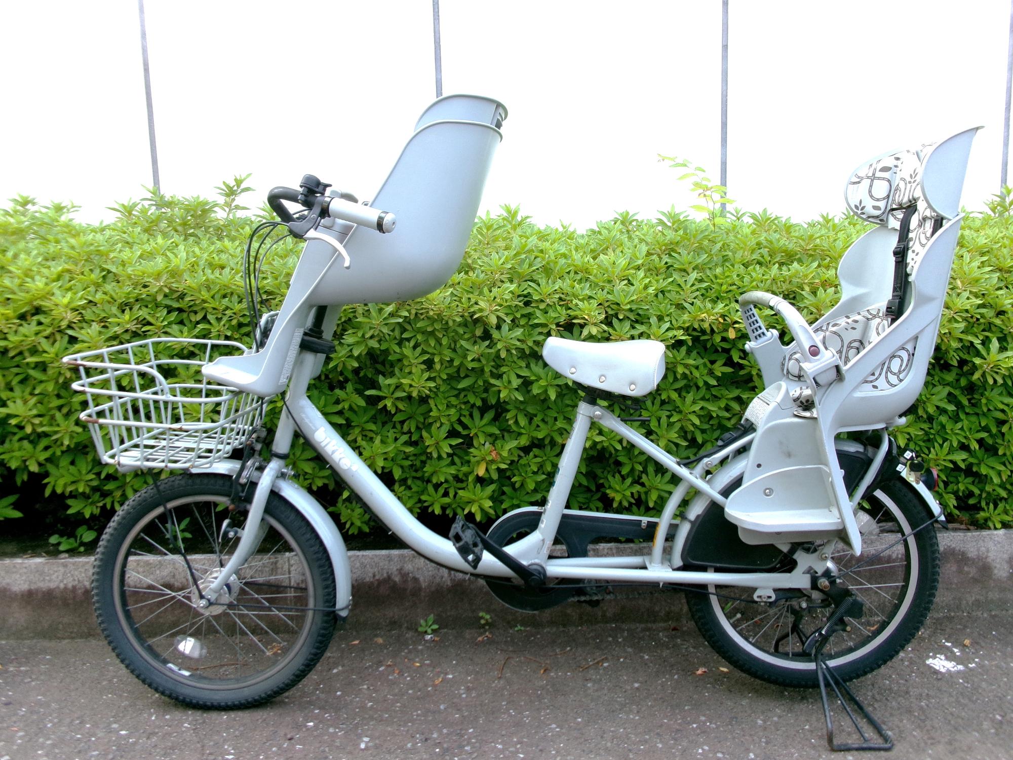 幼児2人同乗用自転車(左)