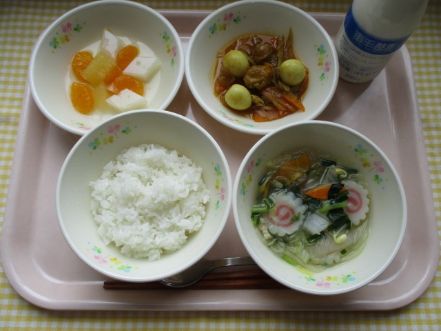 (写真)4日のこんだて
