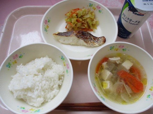 (写真)8日のこんだて