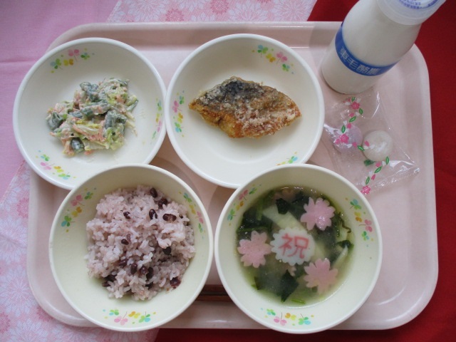 (写真)12日のこんだて