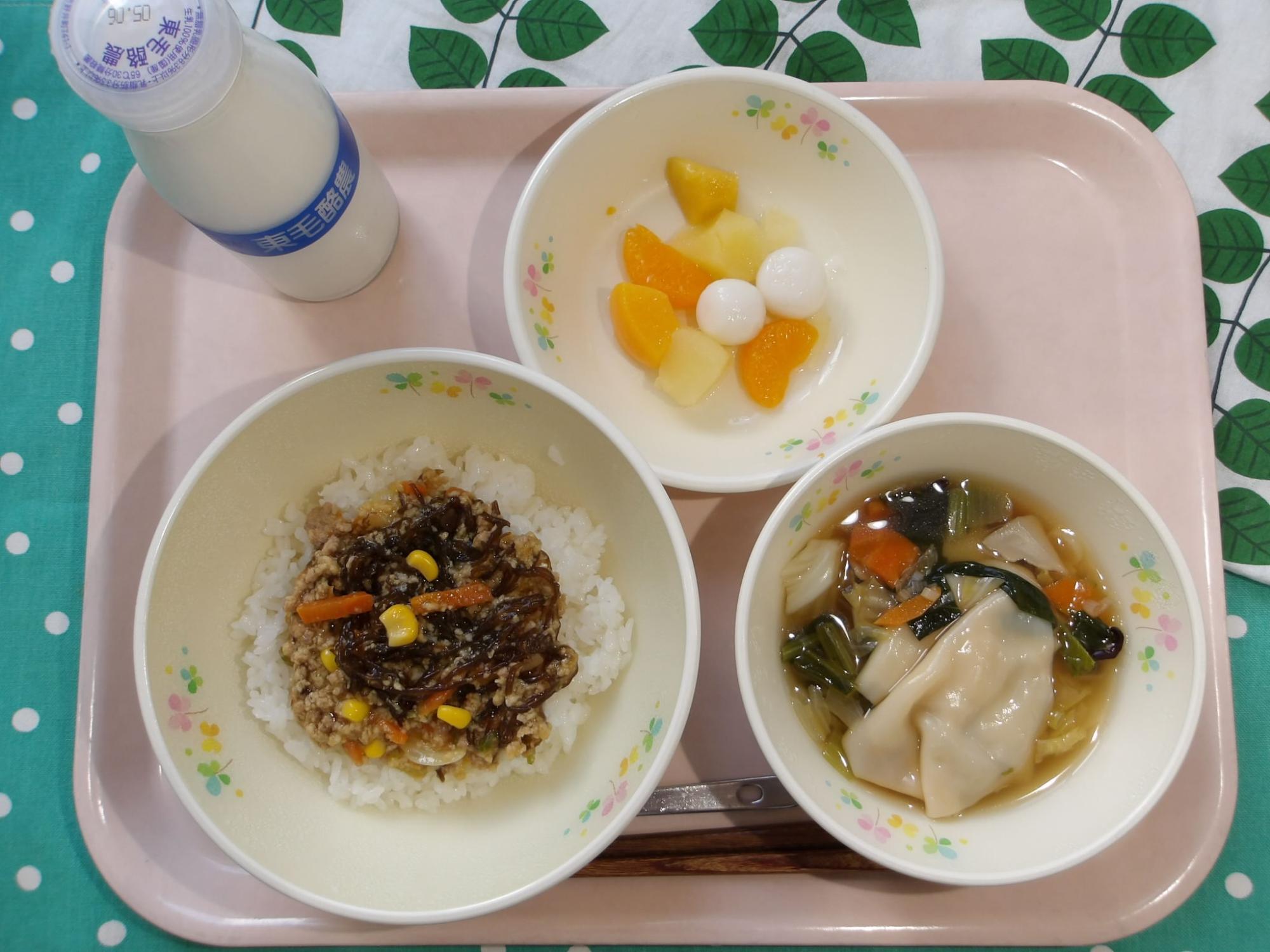 (写真)5日のこんだて