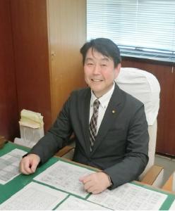 遠藤議長の写真