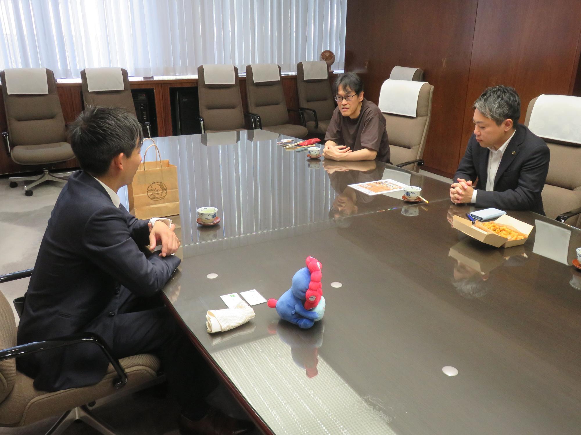 川上シェフと懇談の様子