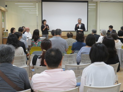 挨拶する永見市長