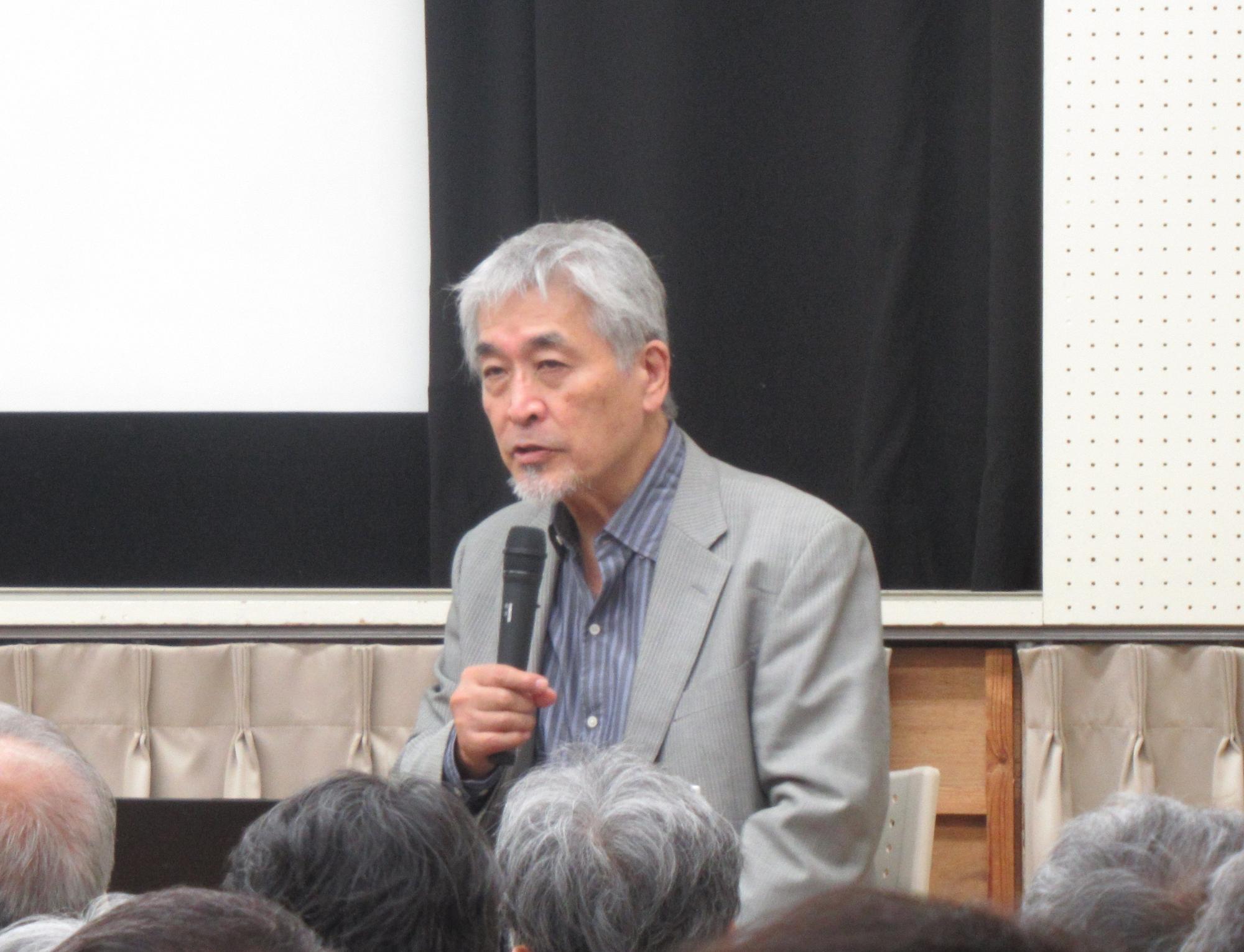 山極寿一講座風景
